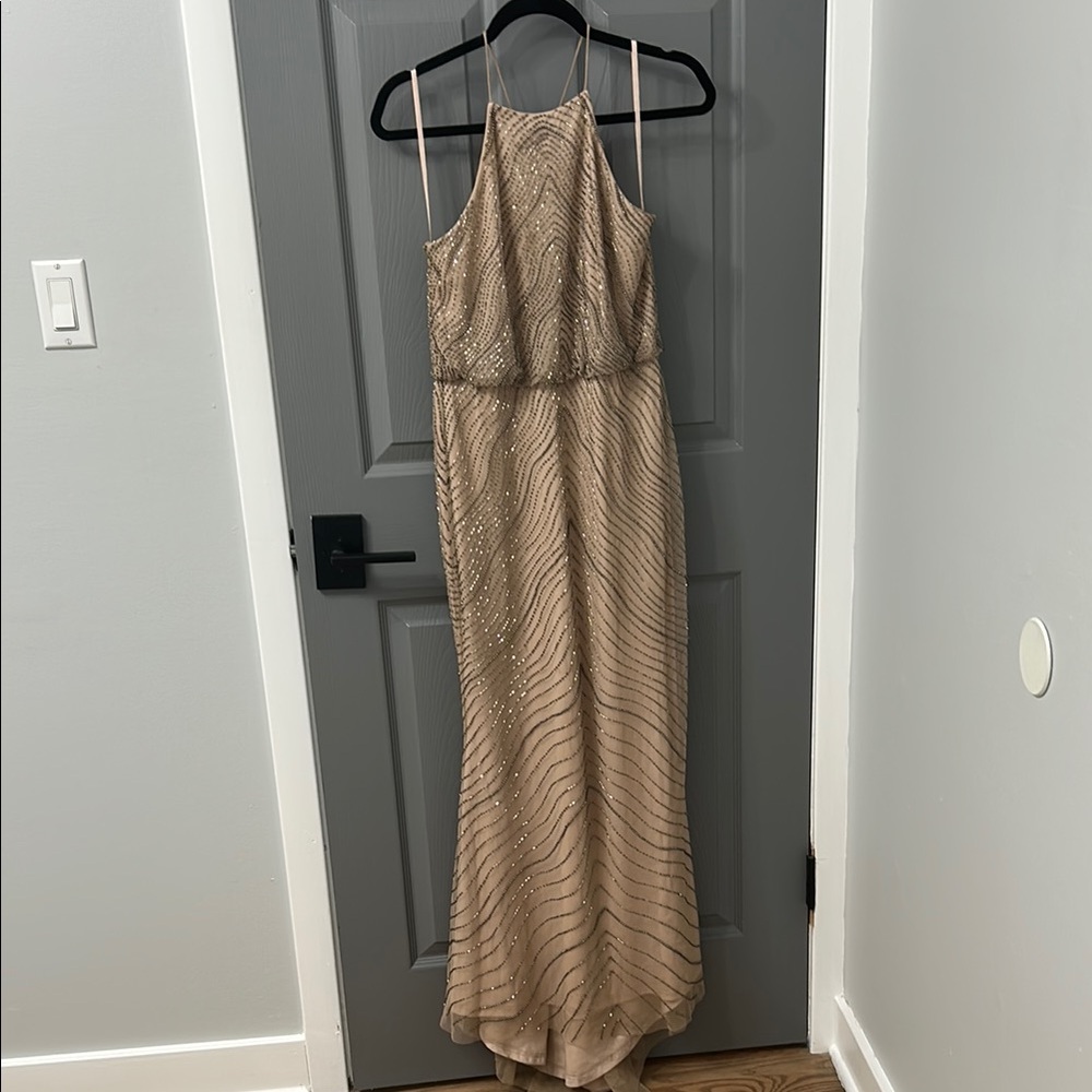 Elegant Gold Evening Gown - Adrianna Papell